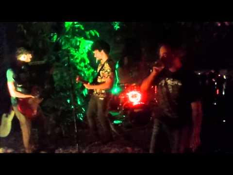 Chico Menés da banda BA-Z-ADO com banda MÜNIZ