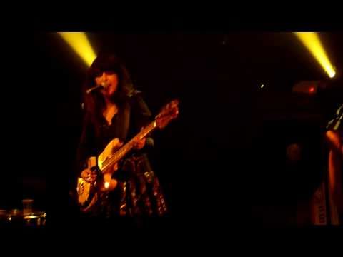 Videoclip de Cover My Face — Lilly Wood And The Prick