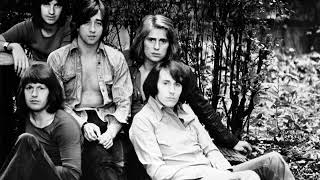 THE HOLLIES- &quot;A BETTER PLACE&quot; (LYRICS)