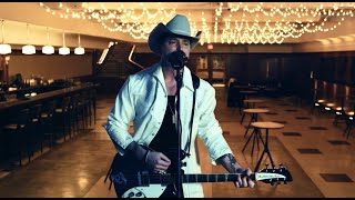 George Ducas - Don&#39;t Leave Her Lonely (Official Music Video)