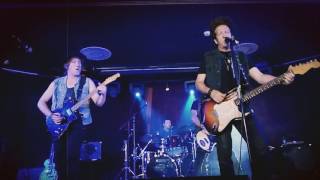 Forever wild - Willie Nile w/band