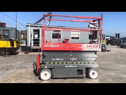 2017 SKYJACK SJ3226 SCISSOR LIFT ....506 - Image 2