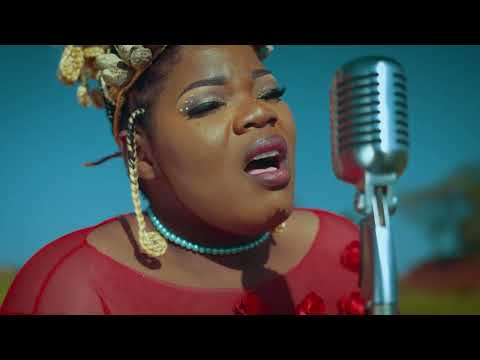 Liyana Ndiweni, Alvaro Sa & TN$ Savvy- Khanyisa Dlozi( official Music Video)