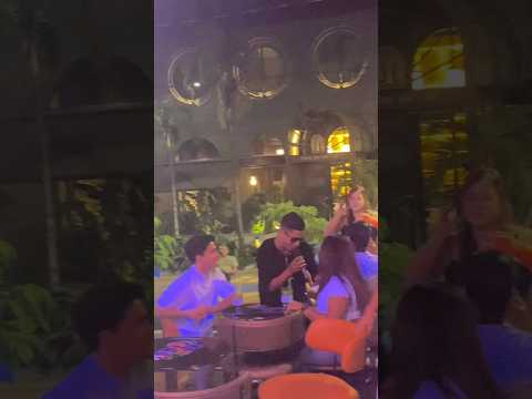 Miren A Su Novio Cuando Le Coqueteo Mientras Le Canto, ???????? #coqueteo #infiel #novios #music #viral #t