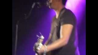 Tyler Hilton Tore the Line - Live