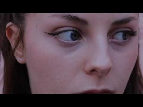 Adversidad – María Moreno & Duna Muñoz