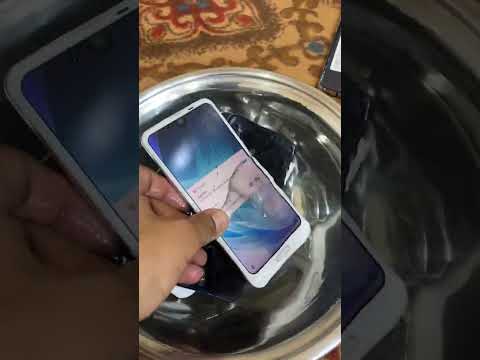 Sharp Aquos r2 water 💦 test | Aquos r2 water proof available
