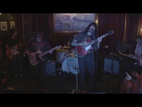 Babe Ruthless live At The Redwood Bar