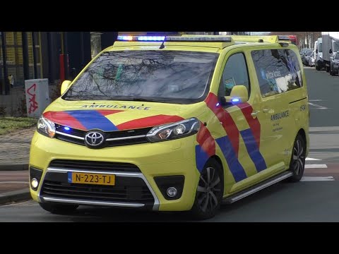 Verschillende [Solo-] Ambulances met spoed in Den Haag