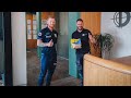 Spelers verrassen RKC'ers met een lekkere versnapering | Aftermovie