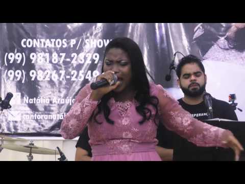 NATÁLIA ARAÚJO, LOUVE