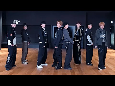 ALPHA DRIVE ONE - 'FREAK ALARM' Dance Practice [MIRRORED]