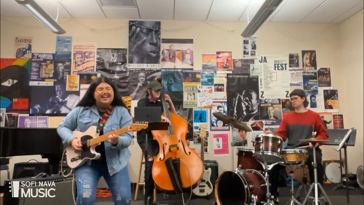 Promotional video thumbnail 3 for Sofi Nava Trio