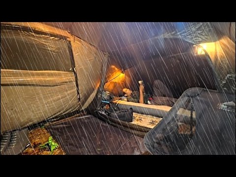 💯HEAVY RAIN CAMPING AND THUNDERSTORM ⛈️ RELAXING IN A COMFORTABLE TENT WHILE IT RAINS 