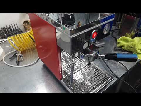 Olympia Express Test Shot of Espresso #3474