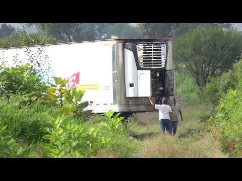 157 muertos en un camión abandonado en México por falta de espacio en la morgue