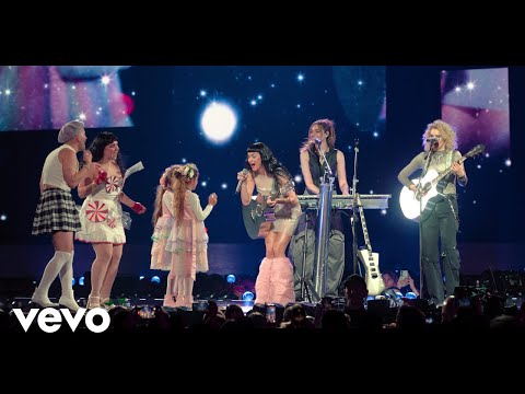Katy Perry - The One That Got Away (The Lifetimes Tour Live from Paris / 2025)