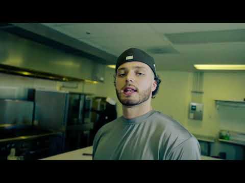 Buckets- SPEND THAT Ft. @ymcant3400