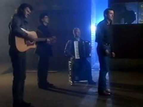 Andy M. Stewart - "Hey, How, Johnnie Lad" [ Robert Burns ]