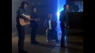 Andy M. Stewart - "Hey, How, Johnnie Lad" [ Robert Burns ]