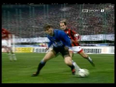 Zanetti v s Baresi - Maldini - Desailly .. ( Amazing Skill By ZANETTI FORZA CAPITANO )