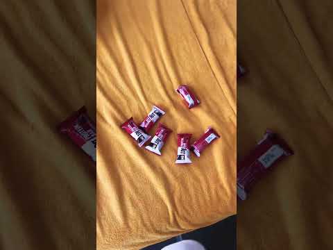 Pool party protein chocolate #plungepool #proteinbar #chocolateday #lifestyle #hotel #poolparty