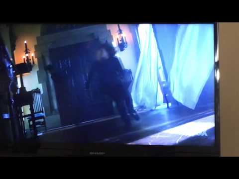 Gotham 3x11 Beware the Green-Eyed Beast Bruce Alfred Selina Kill Talon and Selina's Mom Appears
