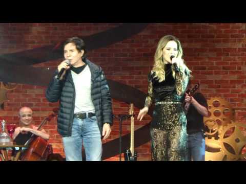 Sandy em Juiz de Fora part. Xororó - Evidências