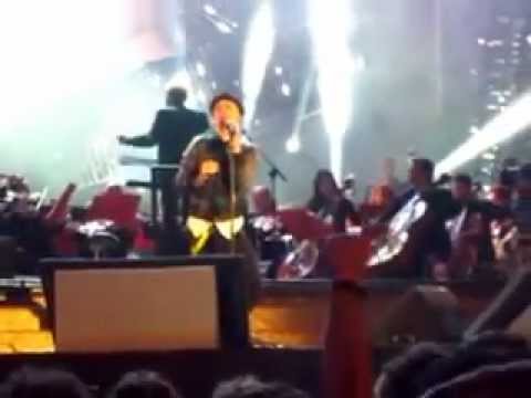 Samuel Romano - Heroes (David Bowie) @ Concerto Primo Maggio 2012