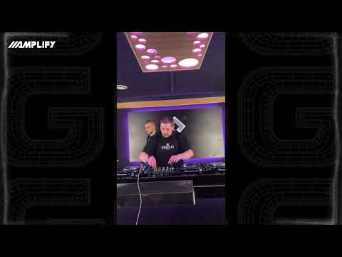 AMPLIFY B2B MASTER ERROR 24/1/23 (B2B MIX)