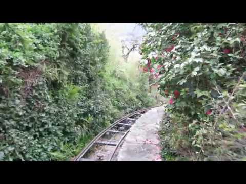 Privater Schrägaufzug in Ascona - Talfahrt aussen