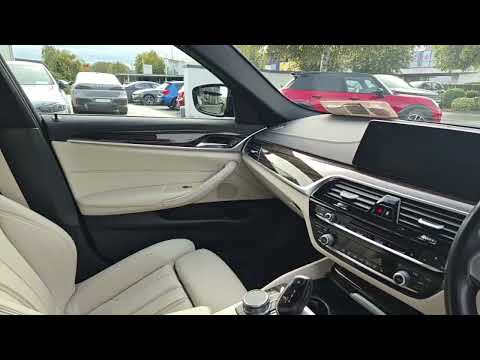 BMW 5-Series 520d M Sport Touring - Image 2