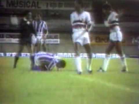 Em 1987, Jacozinho volta ao CSA em amistoso contra o Santa Cruz