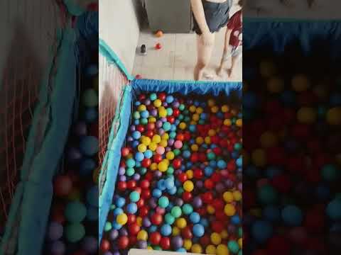 bomba na piscina de bolinha #shorts