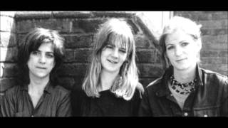 The Raincoats - Dance of Hopping Mad