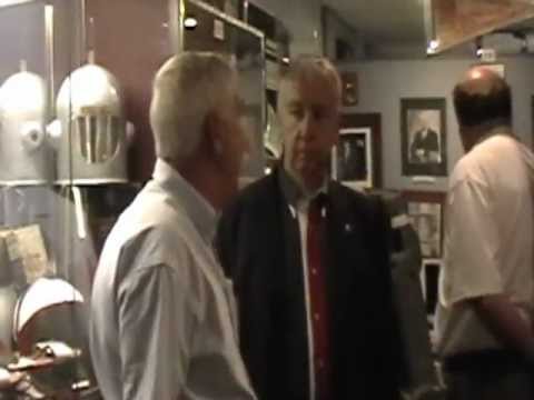 download lagu mp3 mp4 Lowell Grissom, download lagu Lowell Grissom gratis, unduh video klip Lowell Grissom