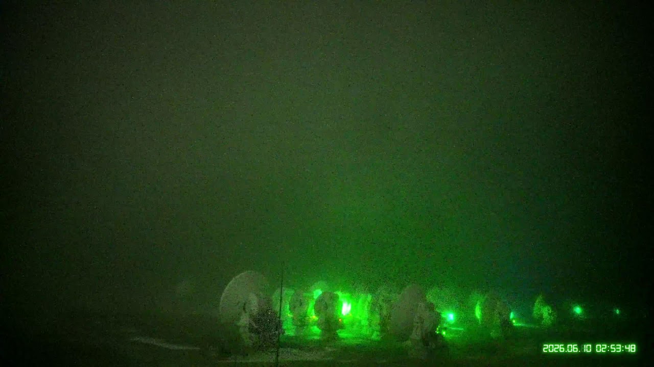 Live webcam view of ALMA Observatory Radio Telescopes & Starry Sky