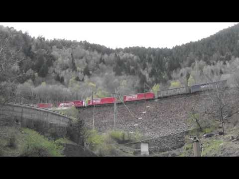 DOPPIA DI BLS CARGO GLI ALPINISTI CON TEC IN TRANSITO A PIOTTINO.(CH) 24 - 4 - 2016