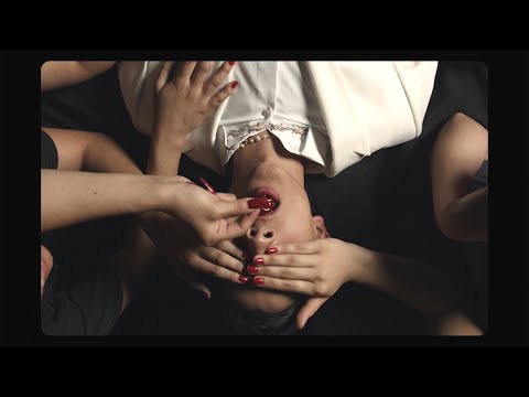 Ramon Vega - Mujeres (Official Video)