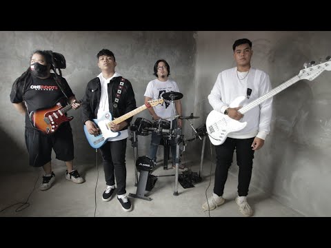 "Pinas-Saludo" (Official Performance Video) -MKGB Musik | Michael Kobe Betis