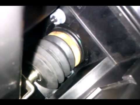 2001 c320 air leak from brakes