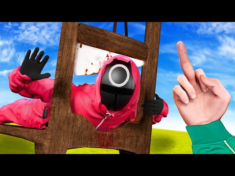 I Decapitated Squid Games Characters With Giant GUILLOTINE...