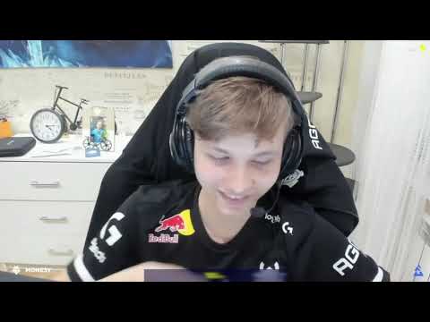 m0nesy взял клатч с шансом 0,5 %