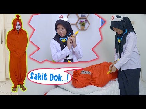 Pocong Merah Takut DISUNTIK Dokter Dinda