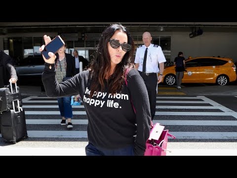 Kyle Richards Lands At LAX After Twitter Rant Against Lisa Vanderpump