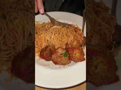 Espaguete e almôndegas | Cheesecake Factory | Fresno, CA