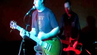 Reigning Sound performing Time Bomb High School at Beachland Tavern