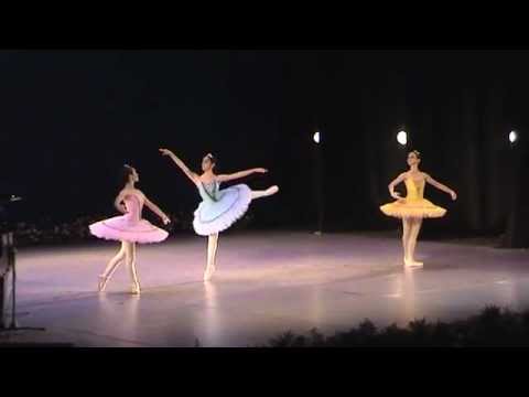 Akademi Sanat Merkezi Bale - Mirliton Dansı (Fındıkkıran)
