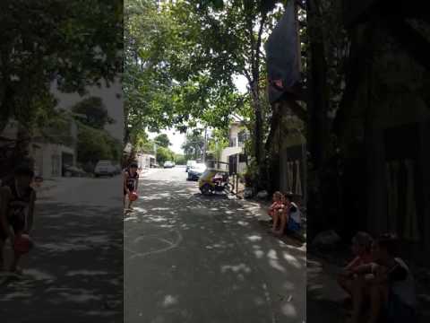 Make it proud to slam 😂😂