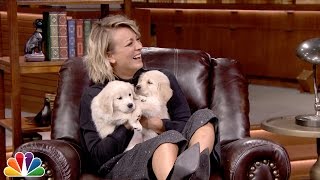 Pup Quiz with Kaley Cuoco-Sweeting